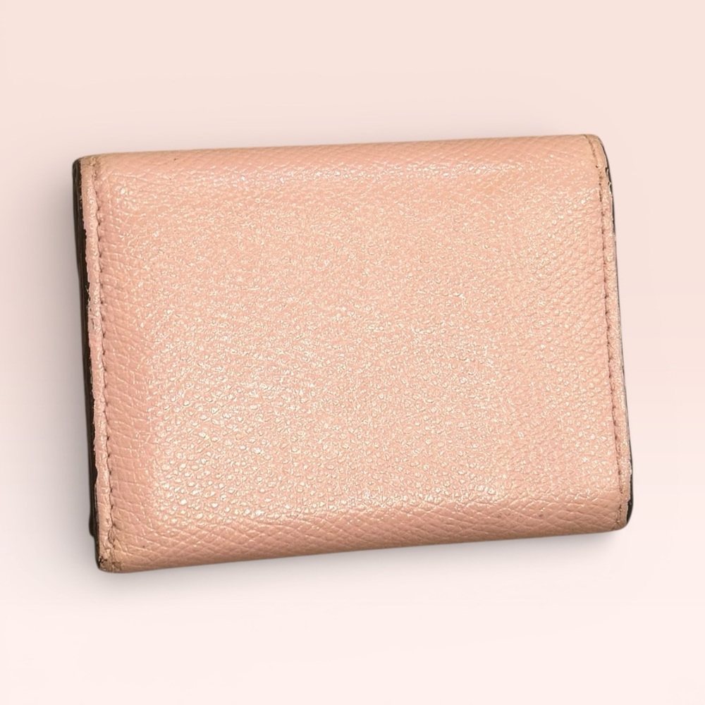 Fendi Compact Leather Wallet Blush Pink Gold Tone Logo Snap Closure - Picture 2 of 9